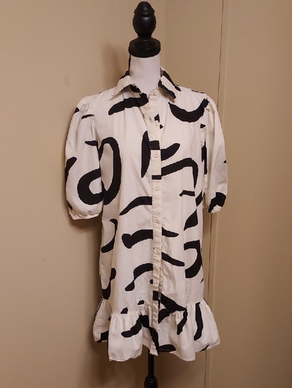 Sincerely Jules Mini Dress With Abstract Print